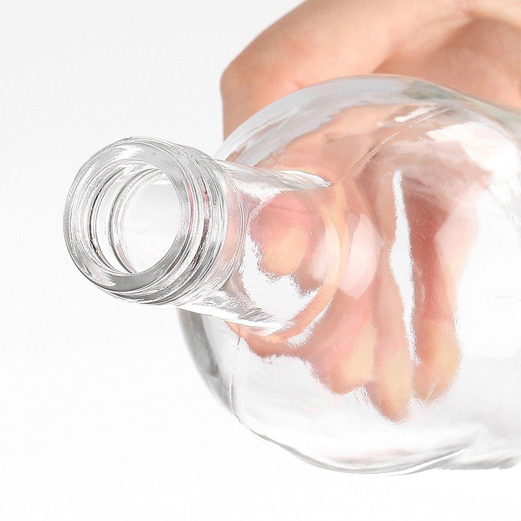 wine bottles with lids